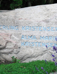 Erling_Kristensen_(gravestone).jpg